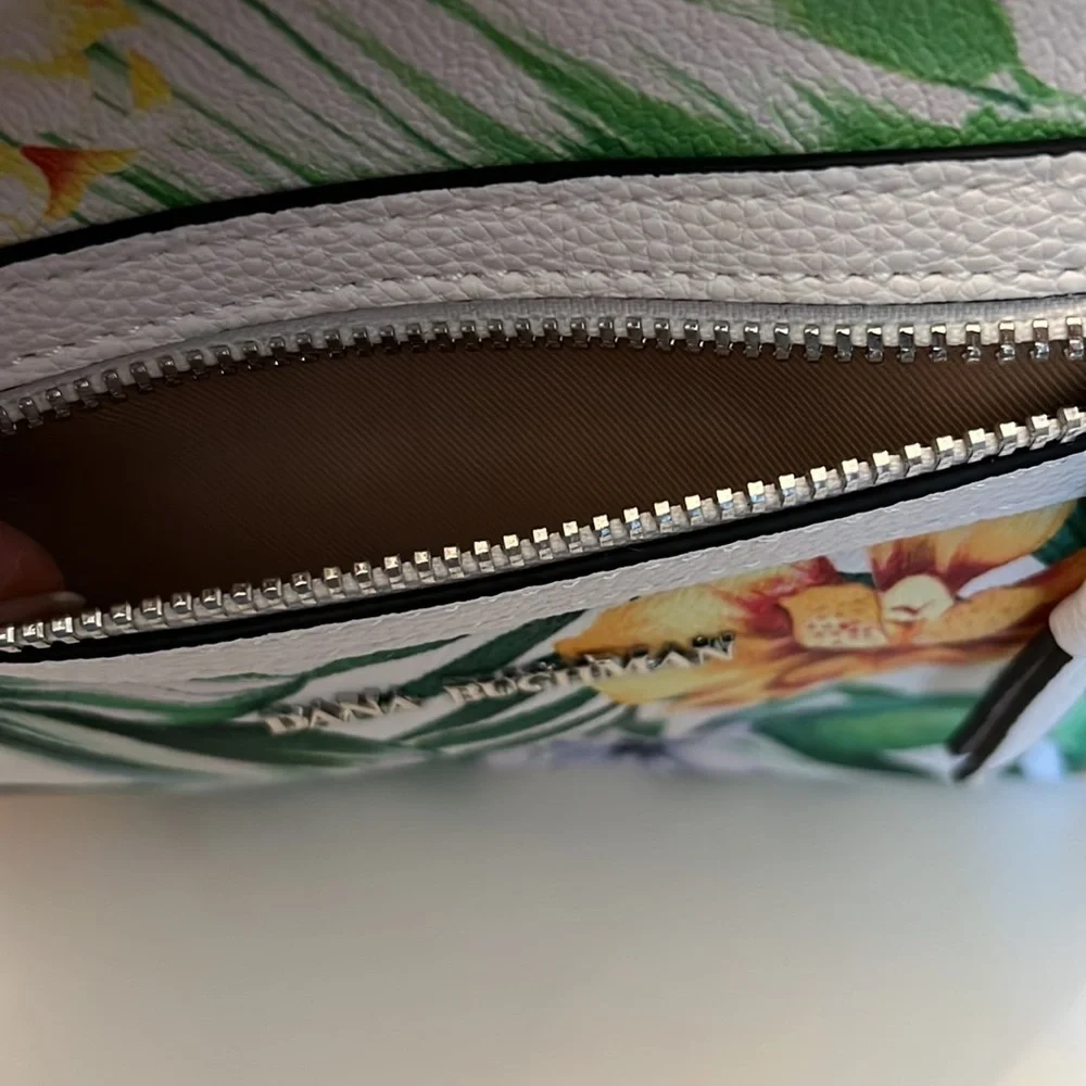 Dana Buchman Pretty Floral Crossbody in Excellent Condition